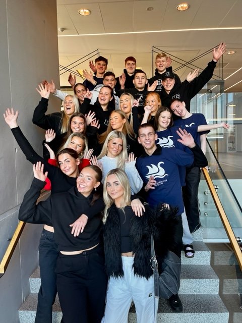 Kennt verður áfram í MS