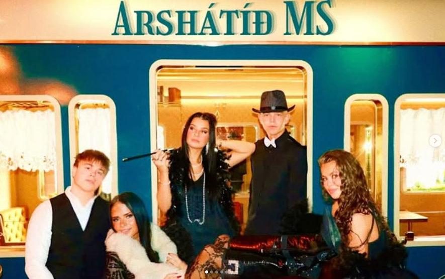 Árshátíðardagur nemenda og hraðtafla