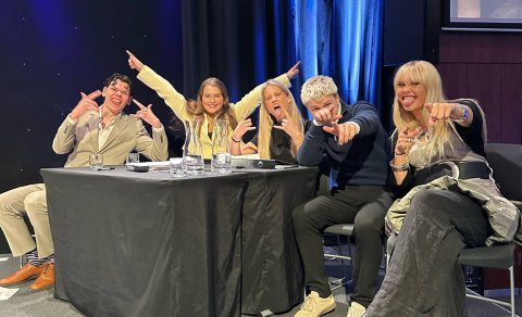 Morfís lið MS: Ásgeir Máni, María Sól, Agla Rut, Alfreð Gauti og Vigdís Elísabet. Á myndina vantar N…