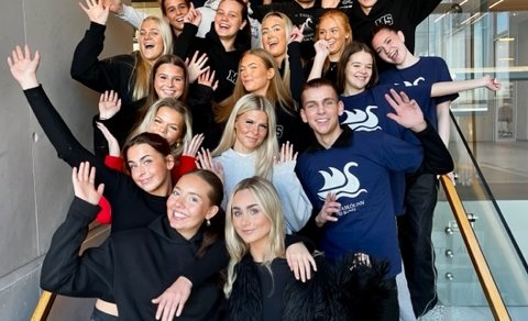 Kennt verður áfram í MS