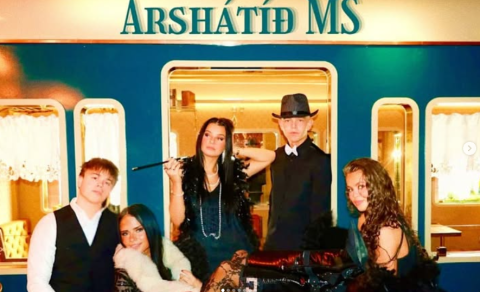 Árshátíðardagur nemenda og hraðtafla